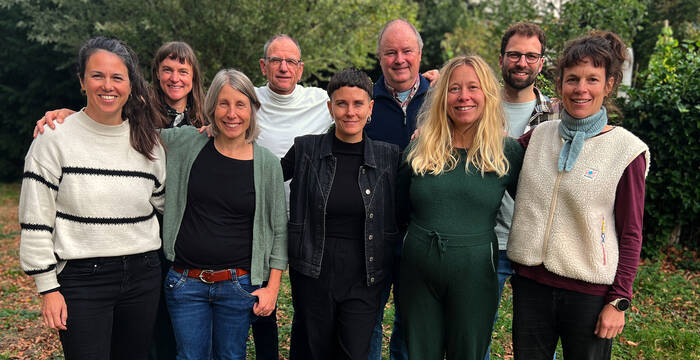 V2 Teamfoto Oktober 2026